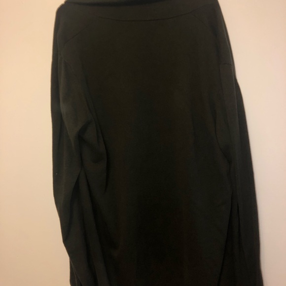 A Cardigan - Picture 6 of 7